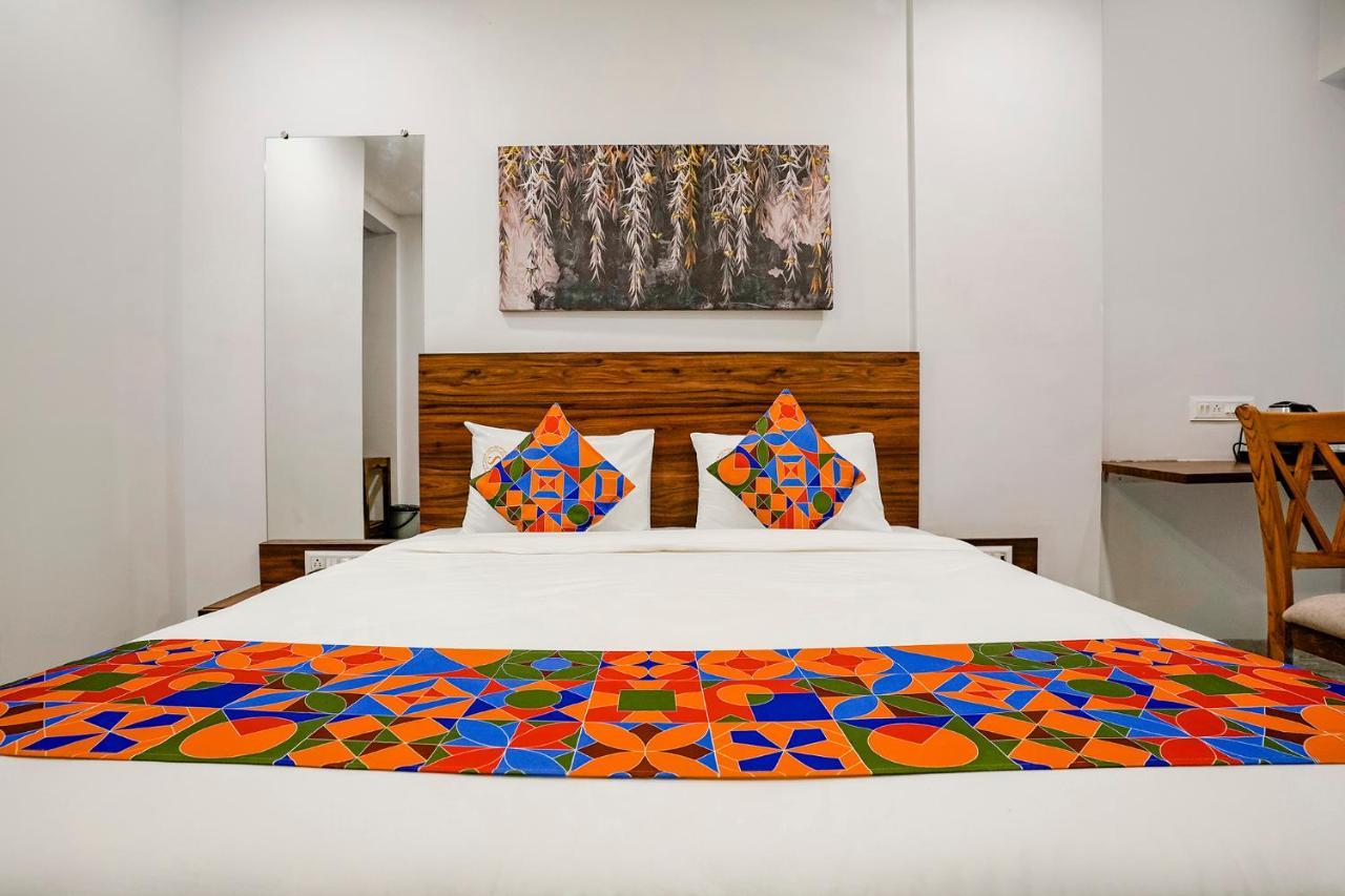 Fabhotel Swaraj Shirgaon  Екстер'єр фото