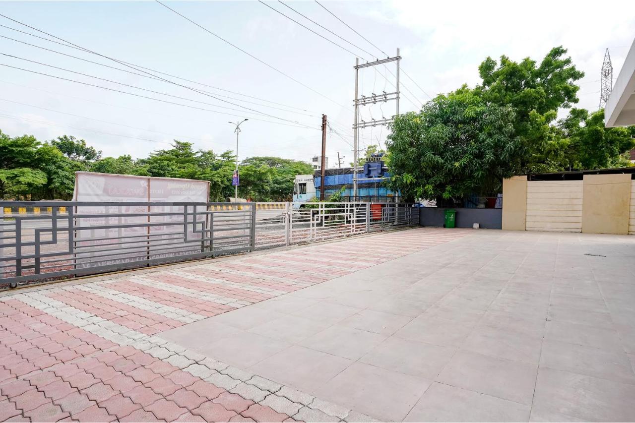 Fabhotel Swaraj Shirgaon  Екстер'єр фото