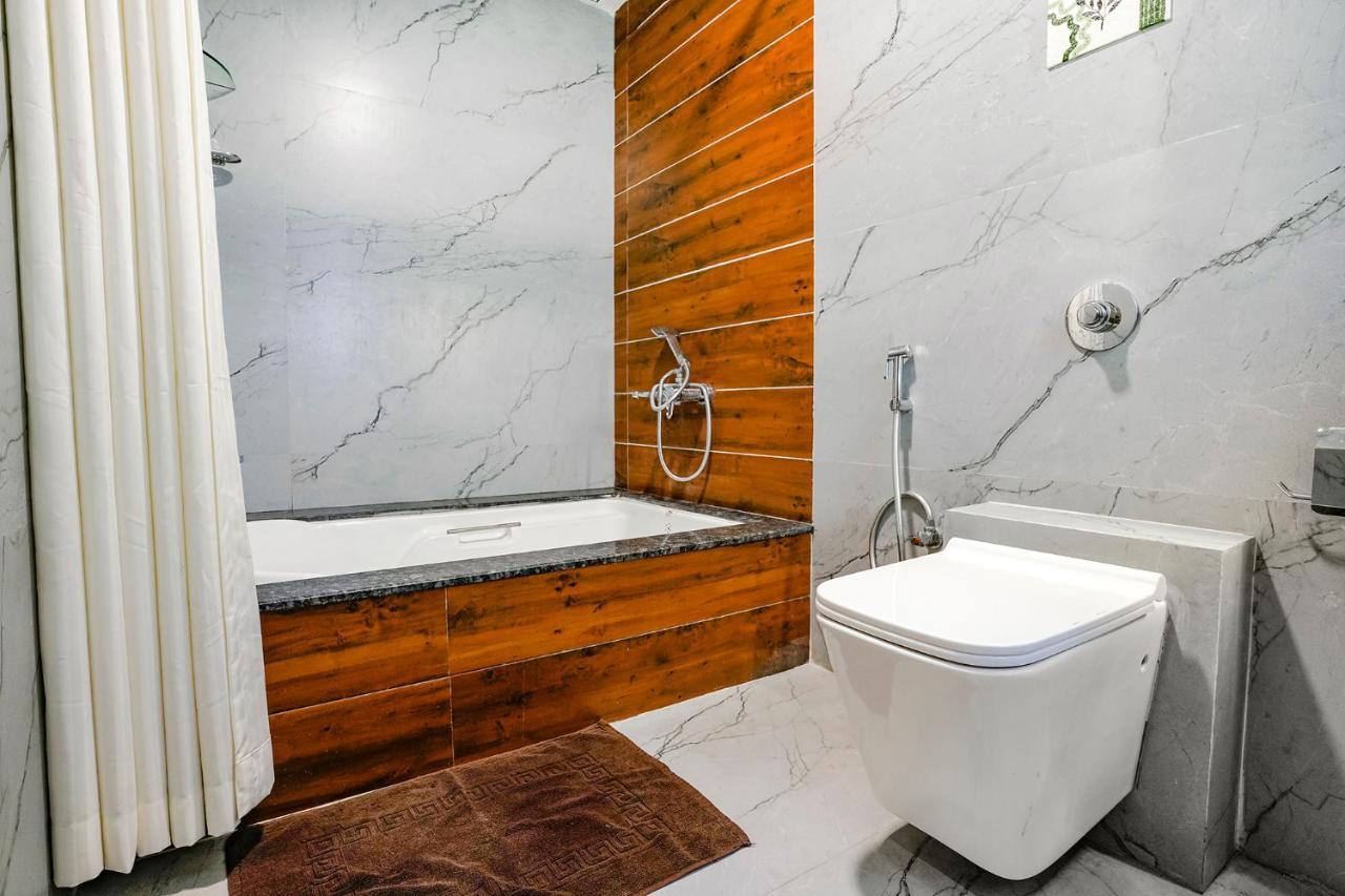 Fabhotel Swaraj Shirgaon  Екстер'єр фото